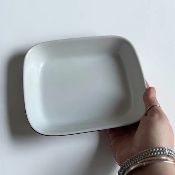 Vintage Mini Micro Microwave Dish for Small Meals; Retro Milk Glass Baker - Picture 2 of 6